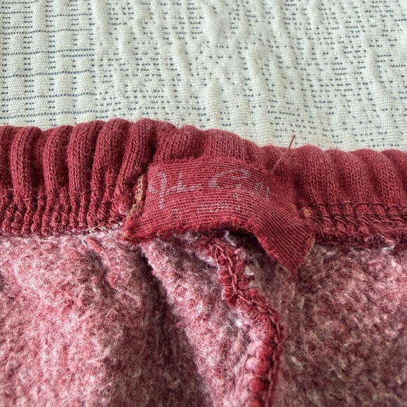 Brandy Melville Rosa Sweatpants - Picture 3 of 3